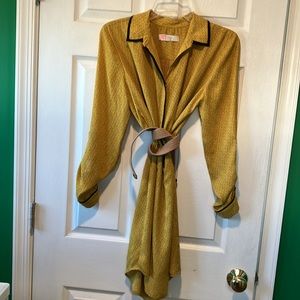 Loft medium yellow with black accent floral pattern shirt dress